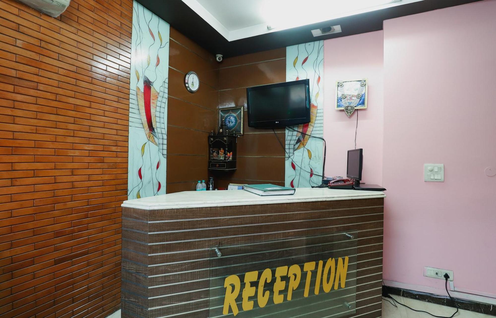 Hotel O J P Inn Near Patel Nagar Metro Station New Delhi Extérieur photo
