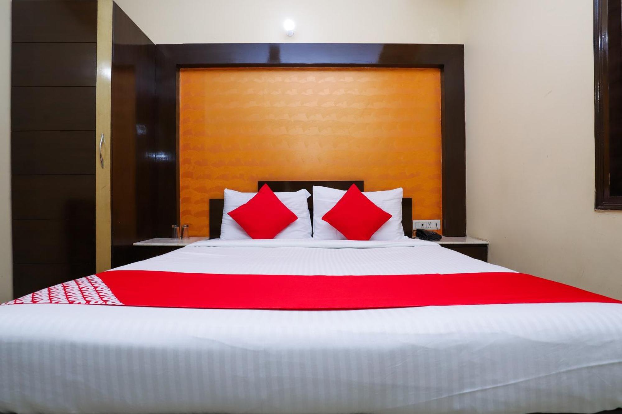 Hotel O J P Inn Near Patel Nagar Metro Station New Delhi Extérieur photo